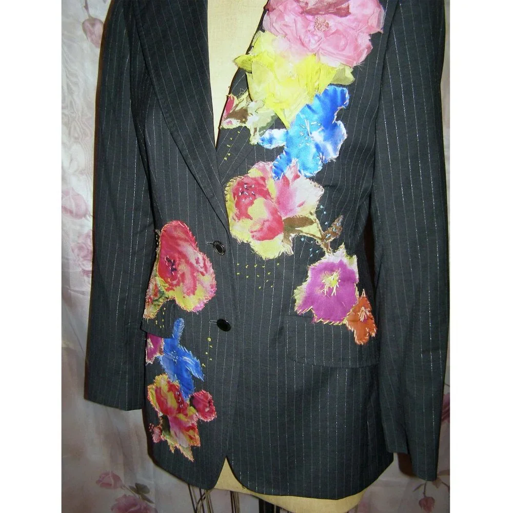 RARE size 46 US 10 Dolce & Gabbana Blazer with Floral Applique - Picture 4 of 16
